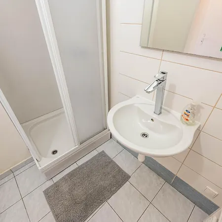 Velehradska Apartamento Praga